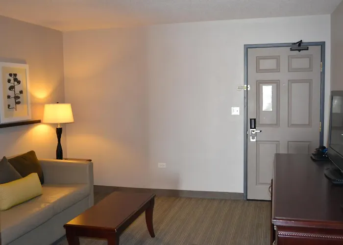 Hotel Country & By Radisson, Gurnee, Il Gurnee