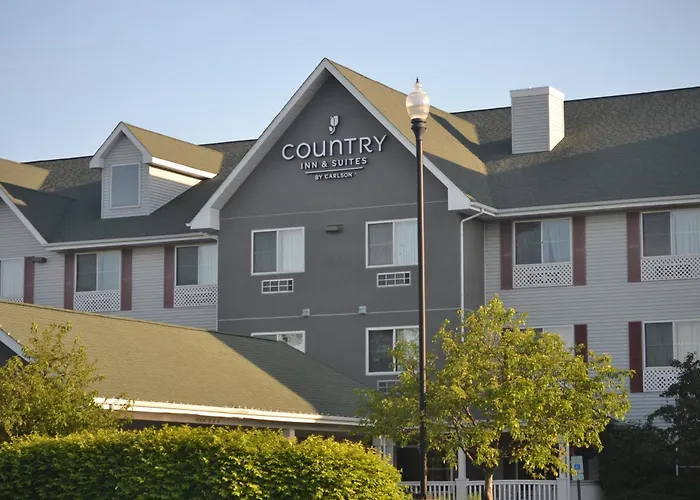 Country & By Radisson, Gurnee, Il Gurnee