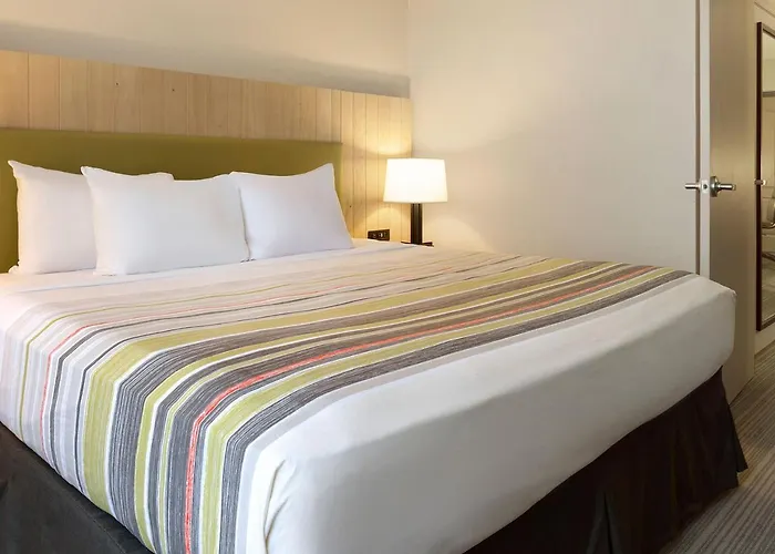 Hotel Country & By Radisson, Gurnee, Il Gurnee